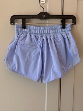 RARE Lululemon Hotty Hot Short (2 1/2" ) Hydrangea Blue Size 6 Reg